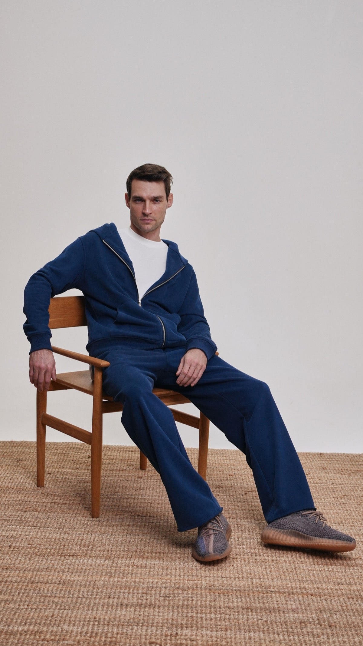 Straight-cut sweatpants