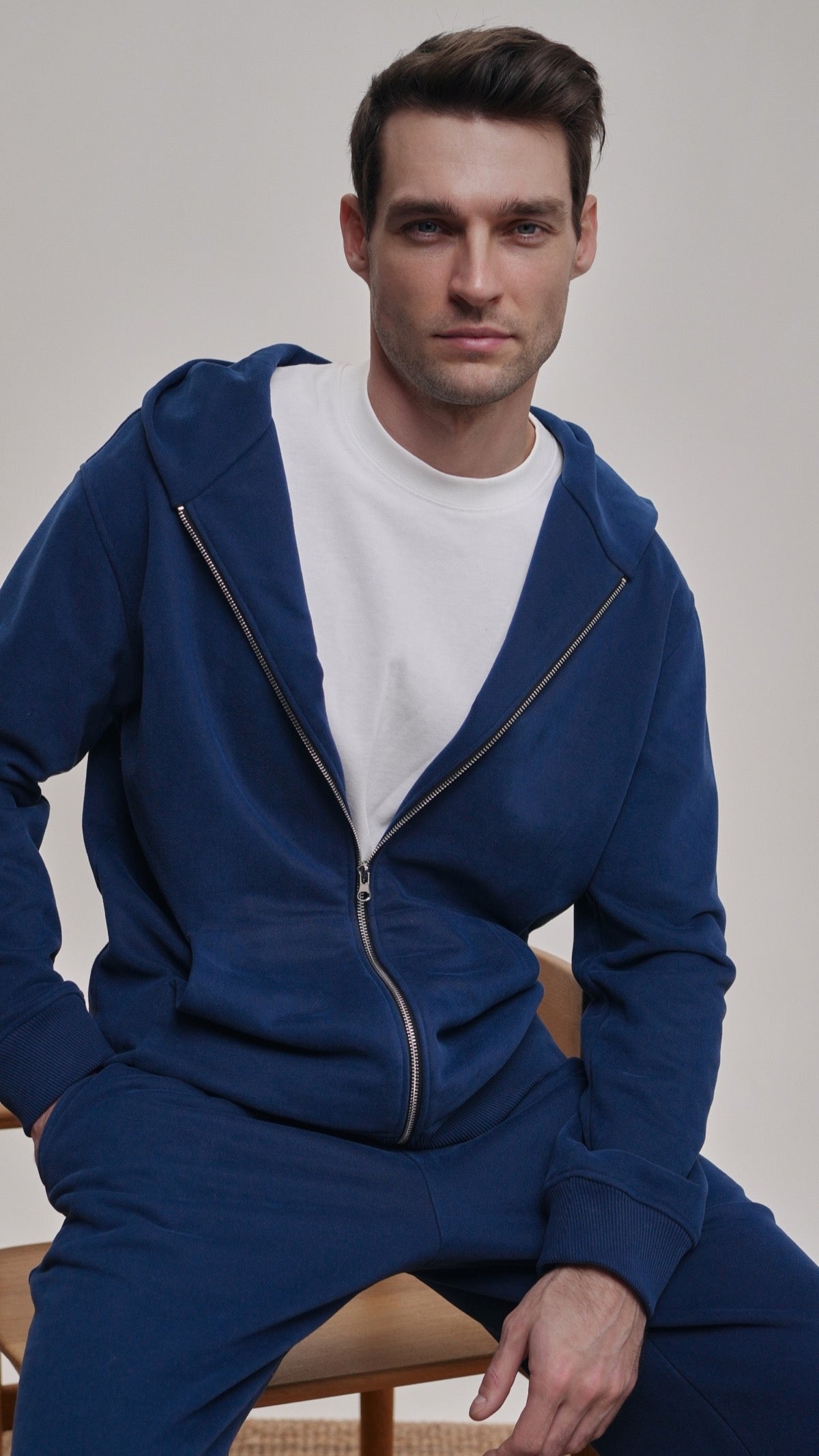 Straight-cut sweatpants