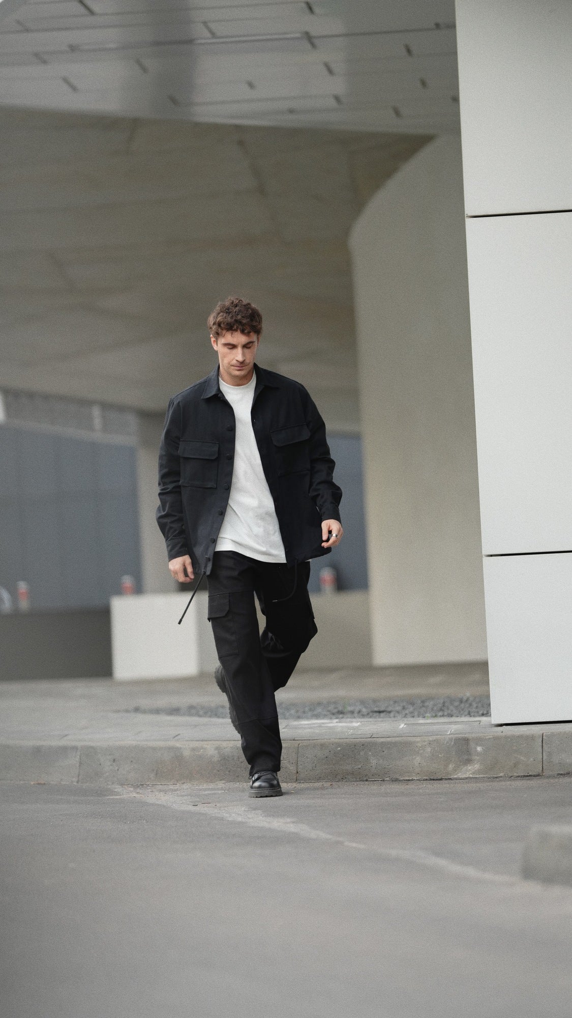 Pants with side pockets