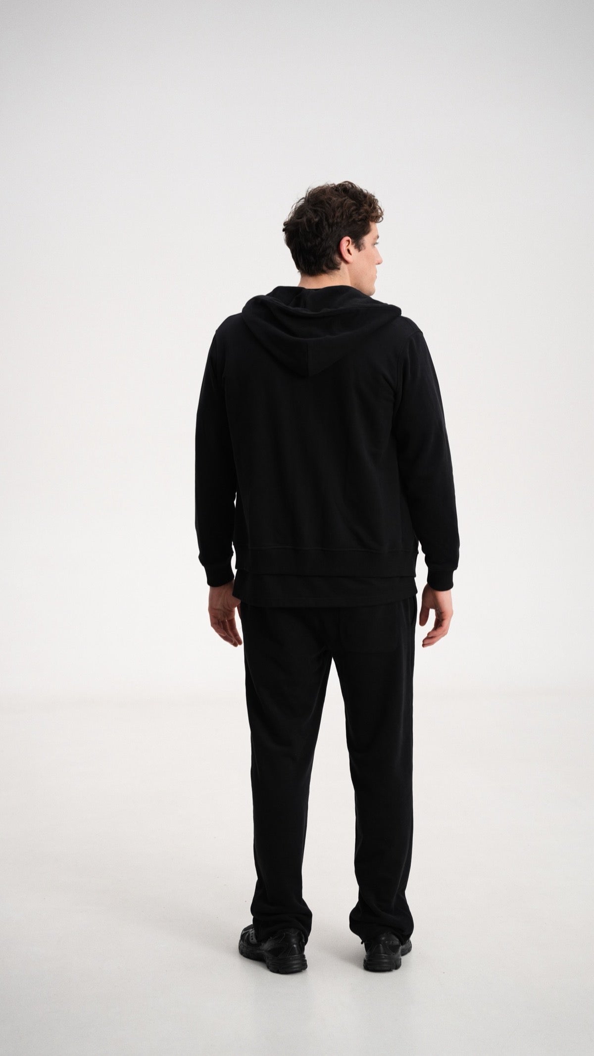 Straight-cut wool trousers