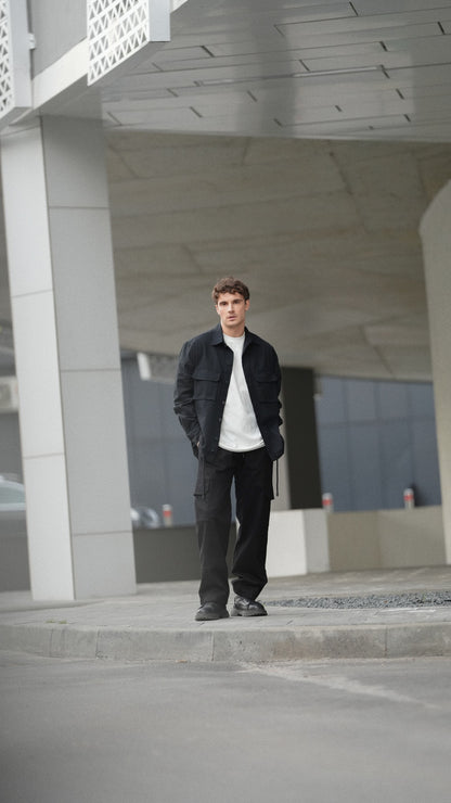 Pants with side pockets