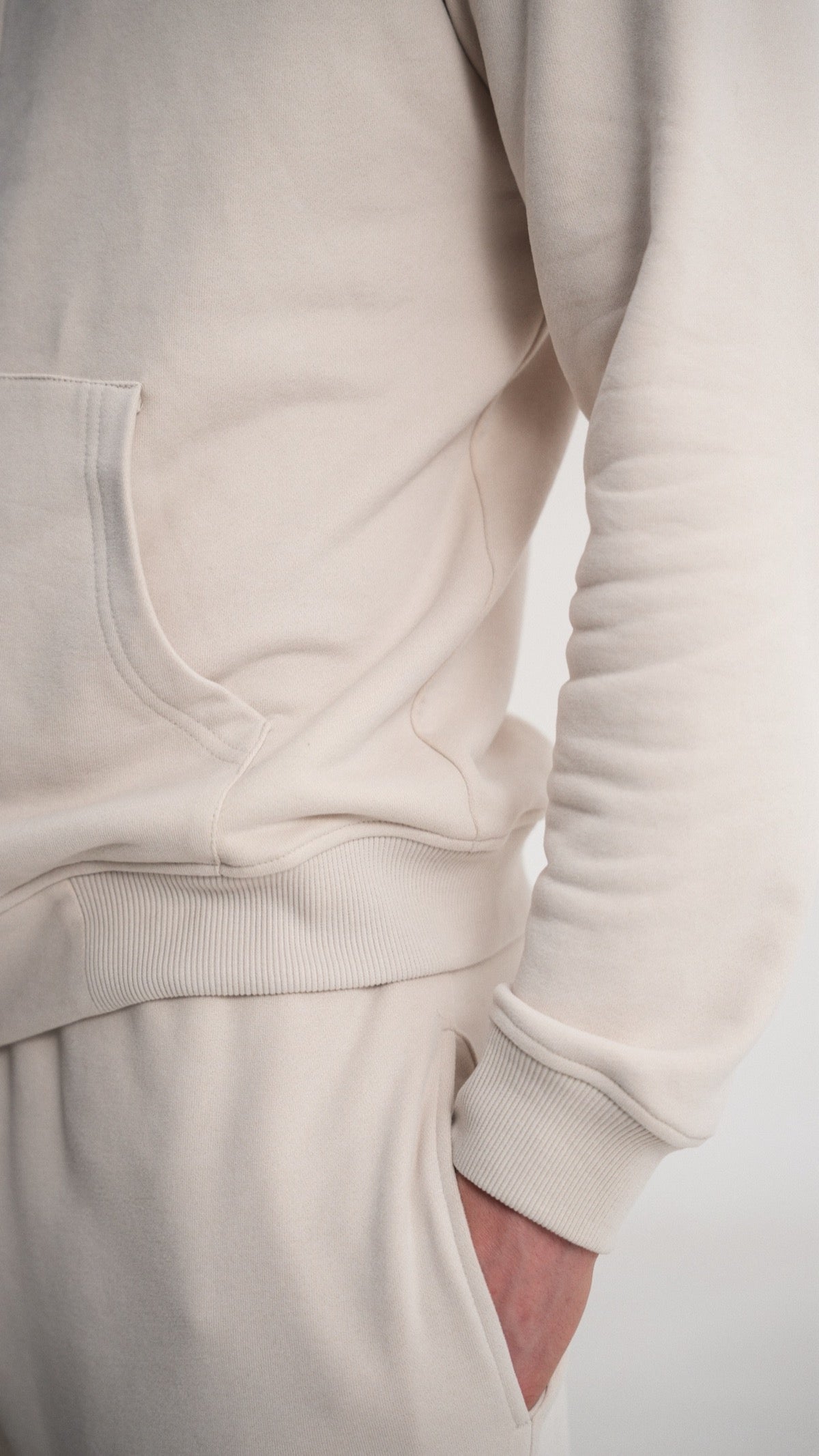 Sporty zip hoodie